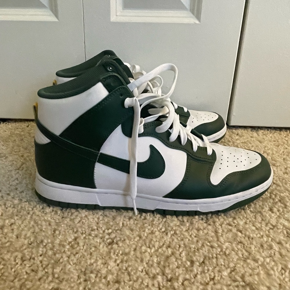 Nike Dunk Green and White High-Top Sneakers